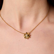 Penacho Small Flower Pendant