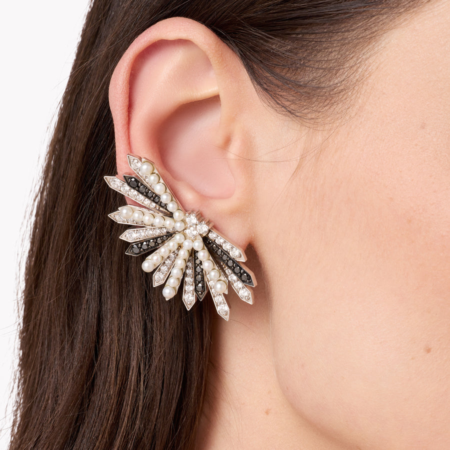 Penacho Cocktail Pearl Earrings