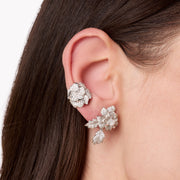 White Beaute Inconstante Ear Cuff