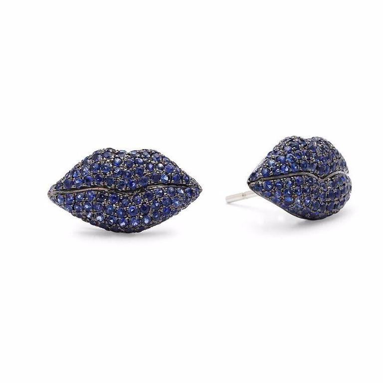 Liopaî Studs