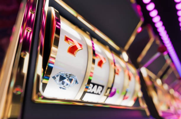 Why poker online Is So Popular