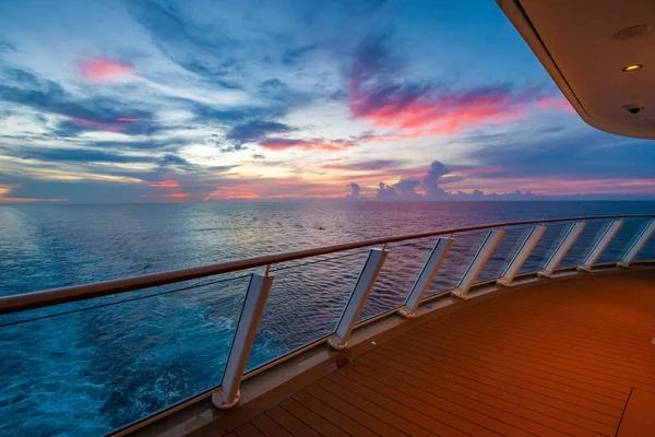 What Makes a cruise to antartica Different From Other Voyages